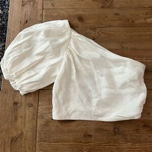 Antonio Melani One Shoulder Cream Cropped Shirt in Cream Size 0